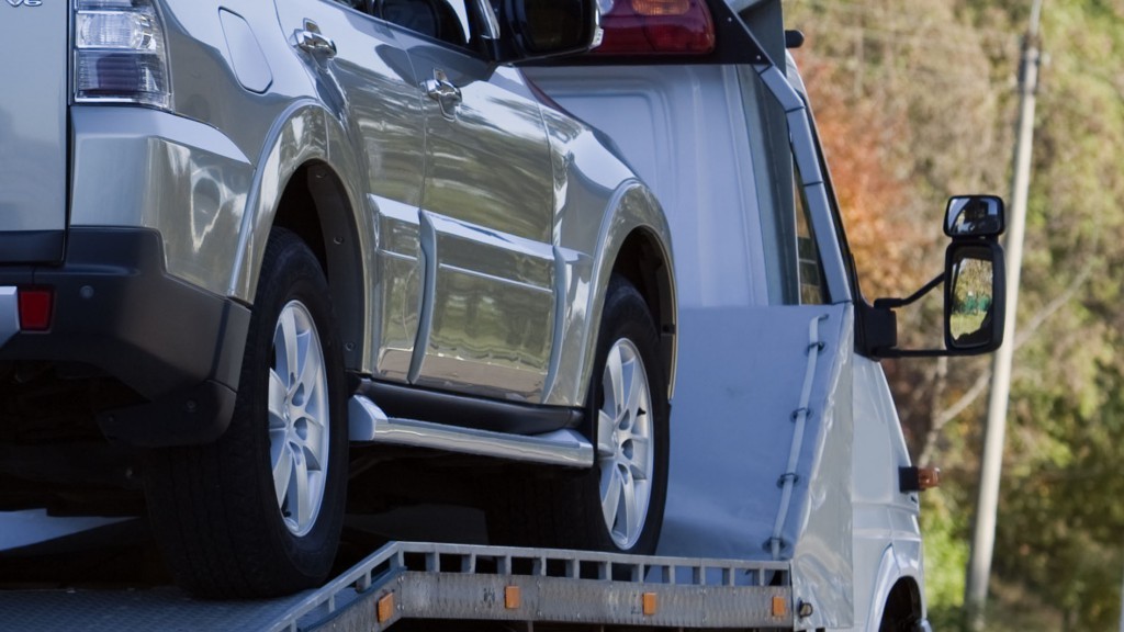 tow truck loaded up the car